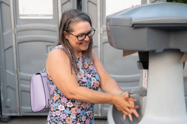 Best Best portable toilet rental  in Grand Marais, MN